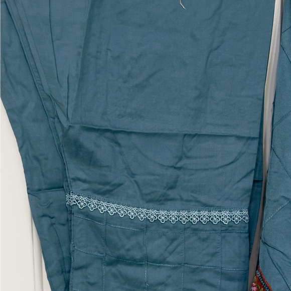 Teal and Purple Embroidered Salwaar Kameez and woolen shawl in size 24” - Picture 12 of 13